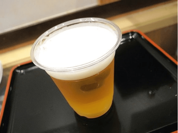味の笛 本店 プラカップビール