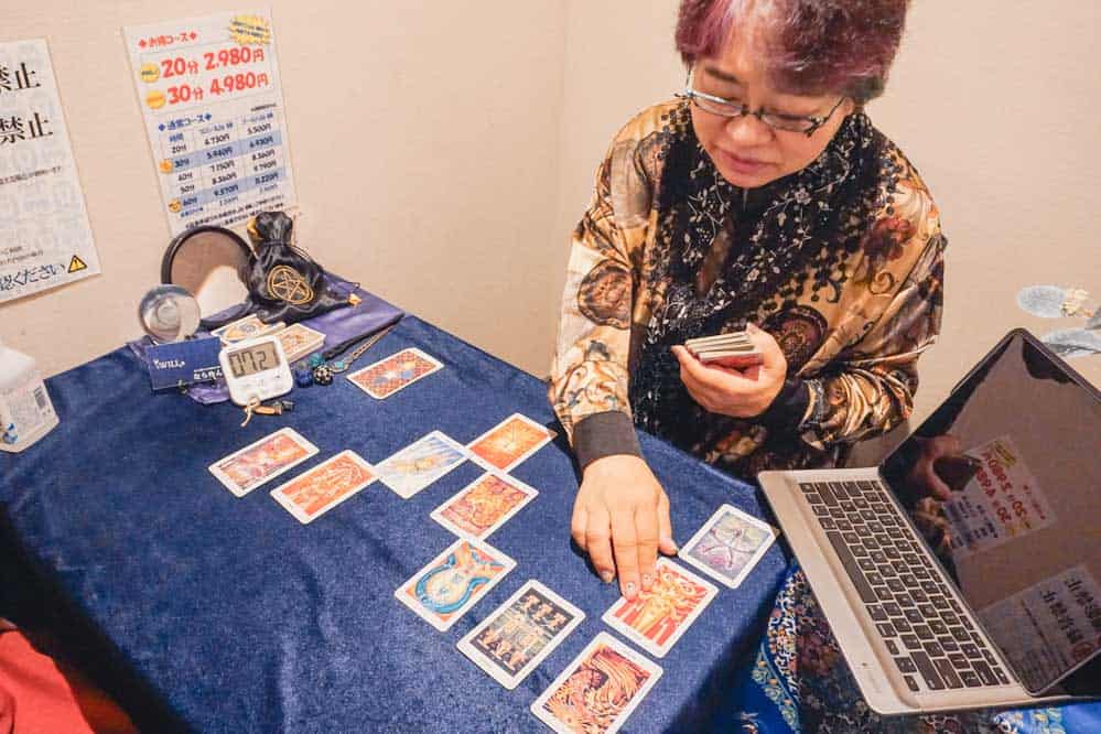 タロットを並べるならゆん先生