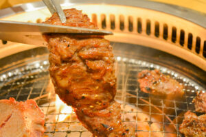 100品以上が100分食べ放題で3,980円！焼肉きんぐが新宿に初出店！